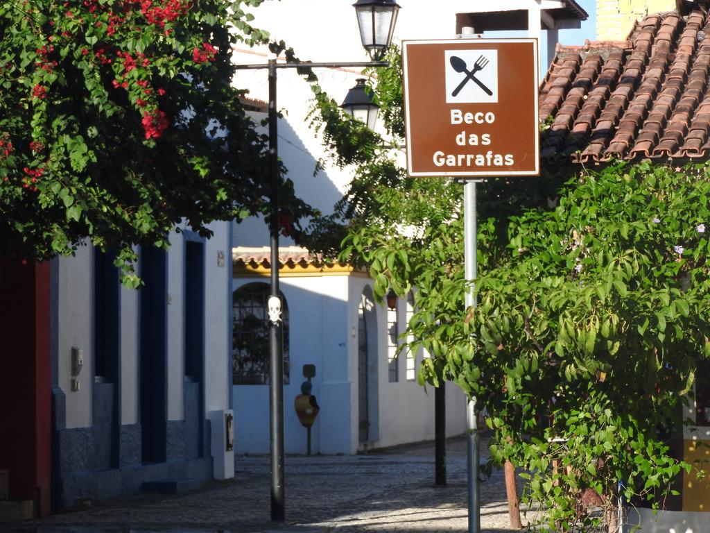 Inn Tropical