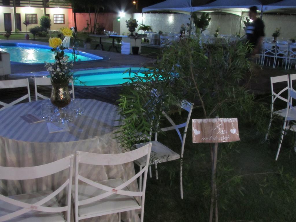 Tropical Inn