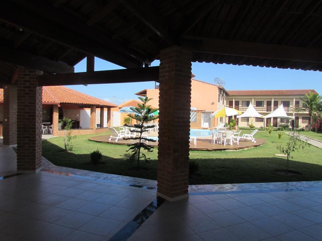 Tropical Inn